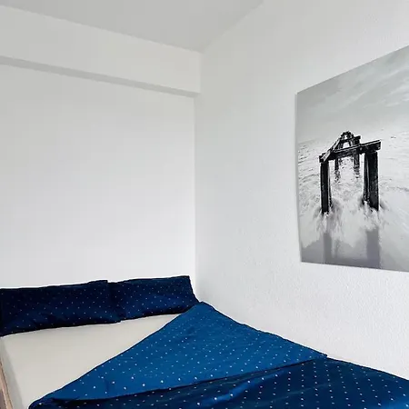 Grosszuegige, 95m2-wohnung An Der Hunte Mit 3 Schlafzimmern Fuer 5 Gaeste, Mit Parkplaetzen 아파트 올덴부르크